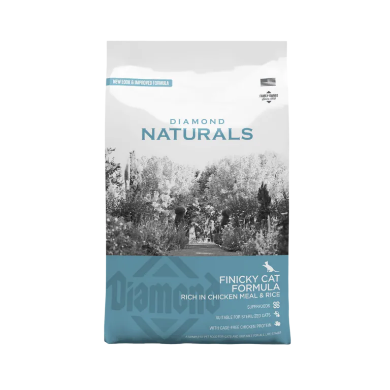 Diamond Naturals Finicky Cat Formula, Rich in Chicken Meal & Rice, dry cat food bag